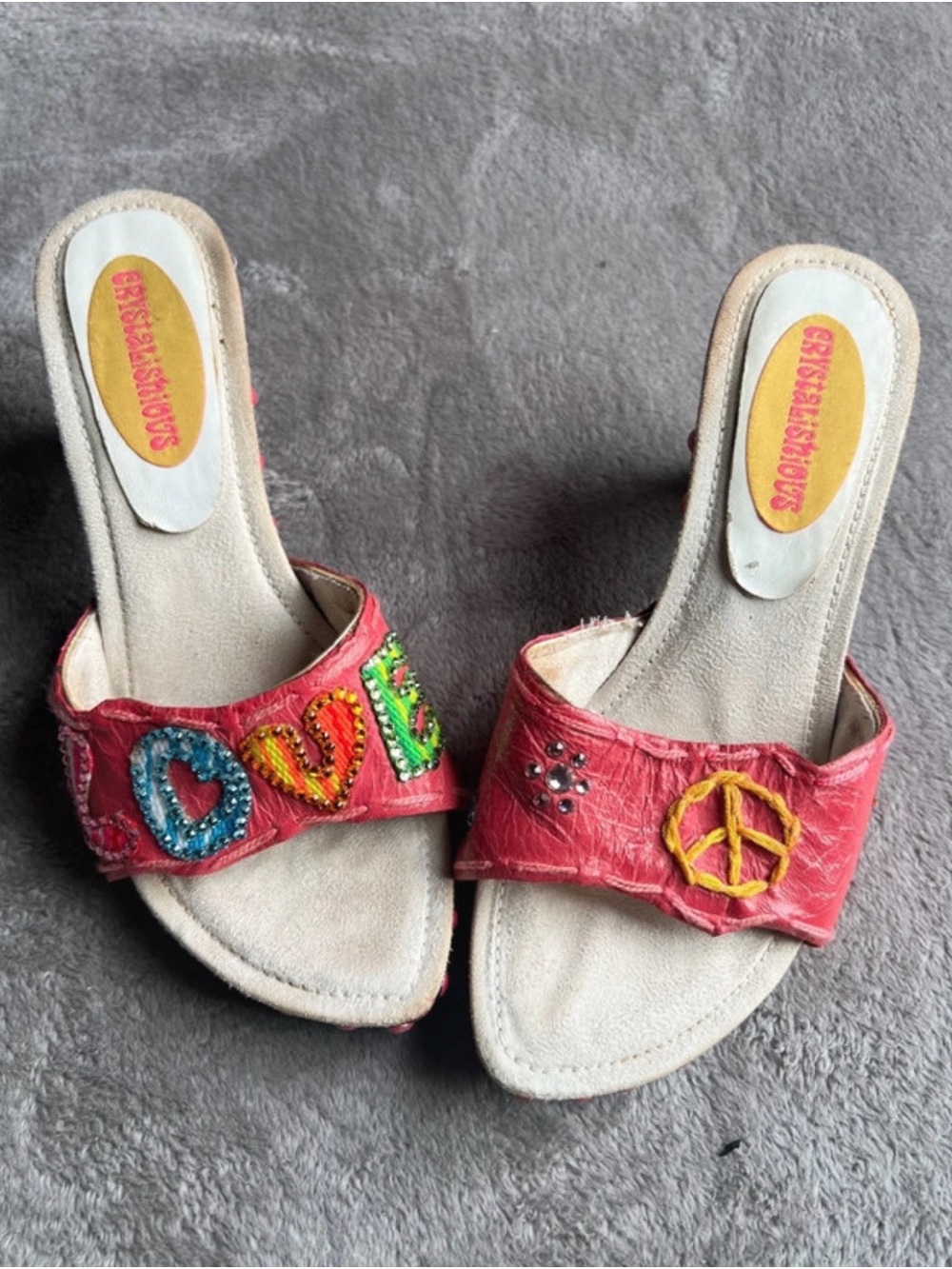 Y2K pink leather rhinestone sandals